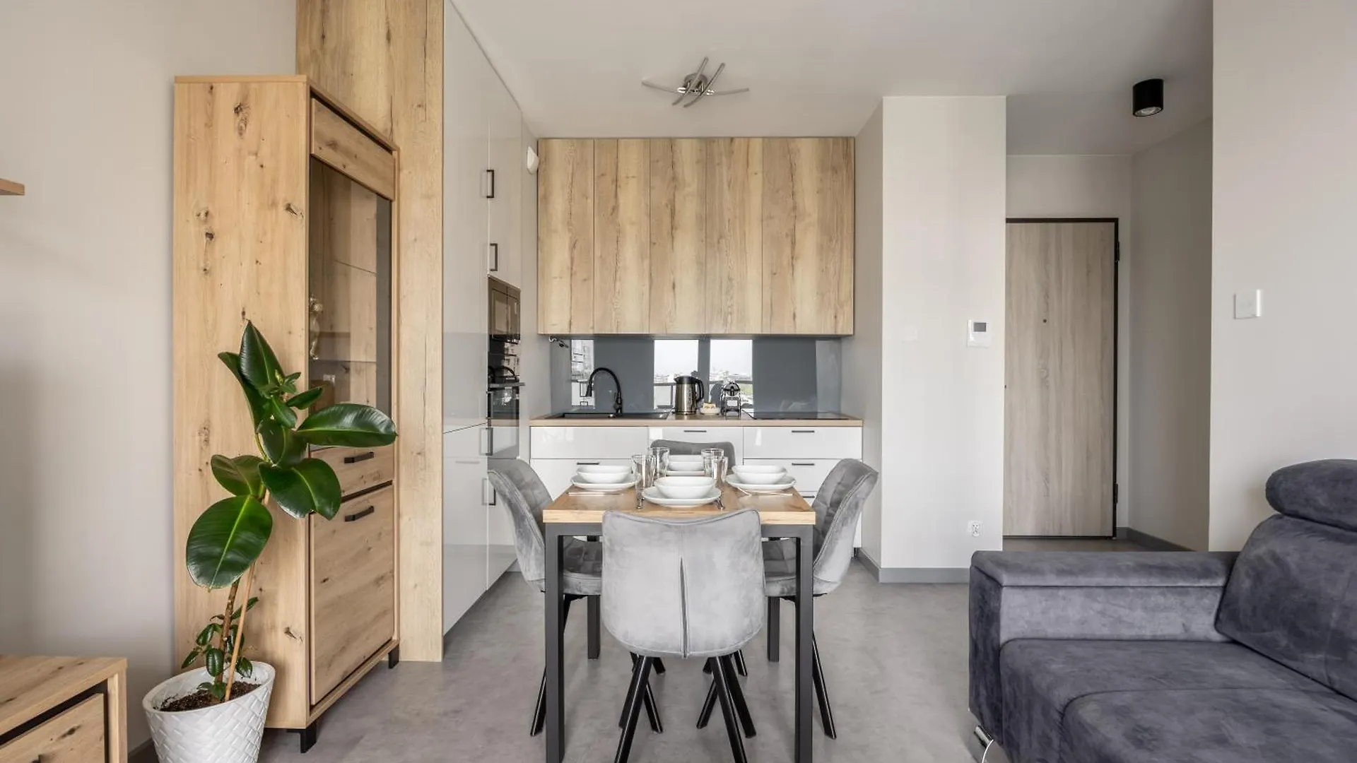 Lily Apart - Amber Expo And Stadium Apartment & Parking Gdansk